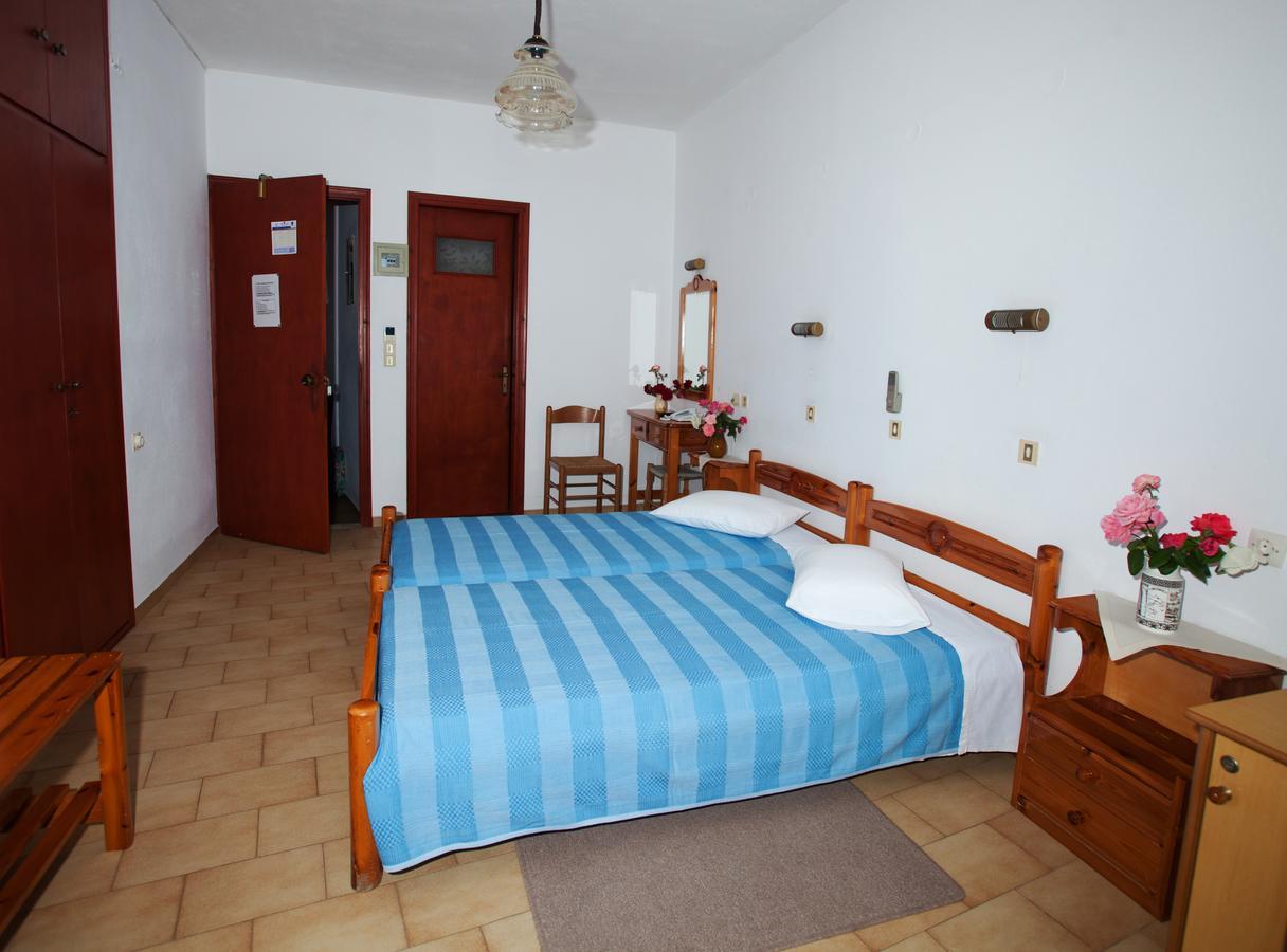 Casteli Hotel Skala  エクステリア 写真